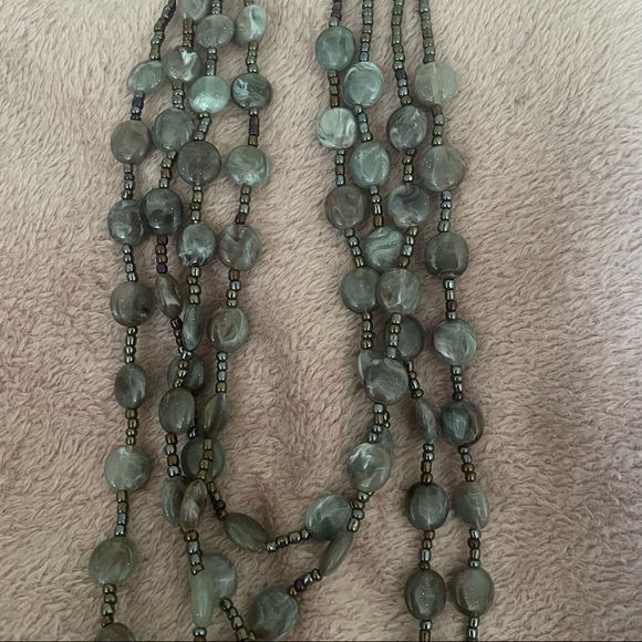 Devine Polished Gemstone Pebble Necklace. - Picture 4 of 4